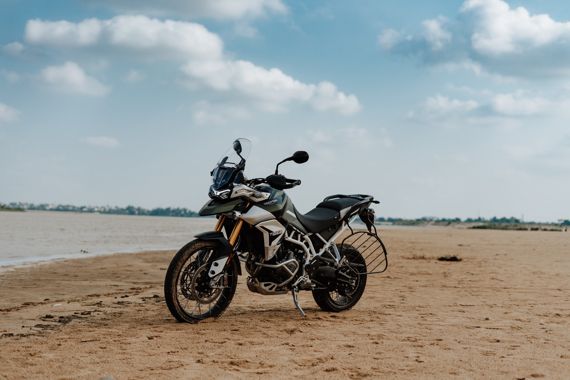 pexels-sourav-mishra-4889829